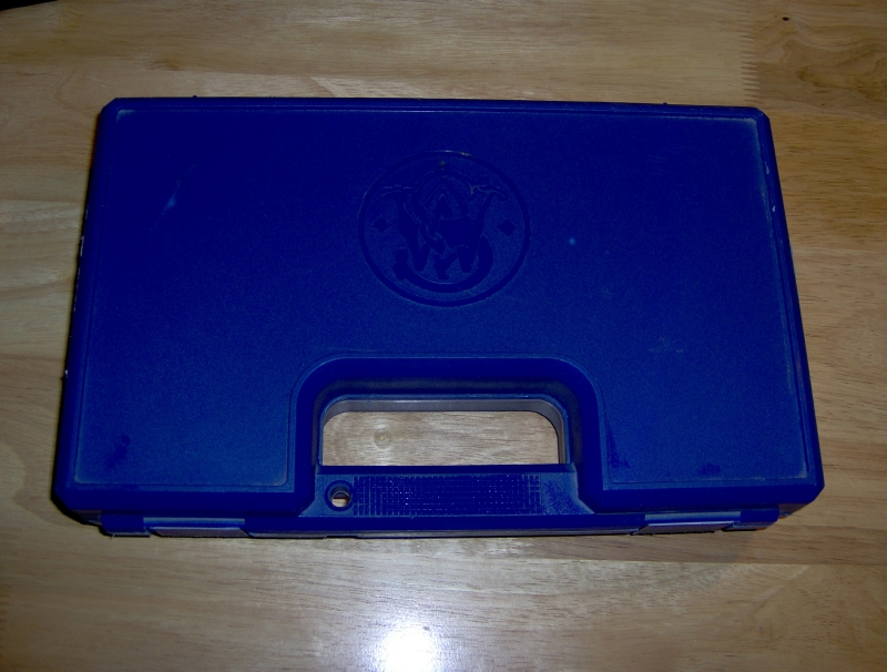 Smith and Wesson Blue platic pistol case